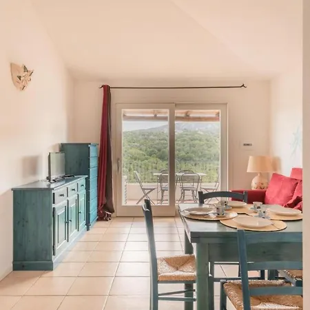 Elegant Ea Bianca 2 Bedroom With Sea View - Extra Bed Available Appartamento Cala Bitta